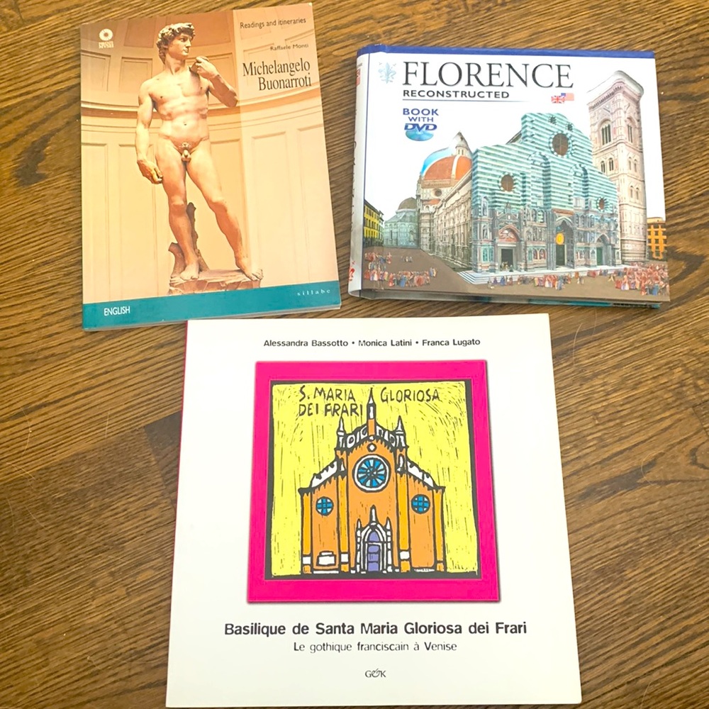 2 Florence Guide Books, ready for your trip this summer!